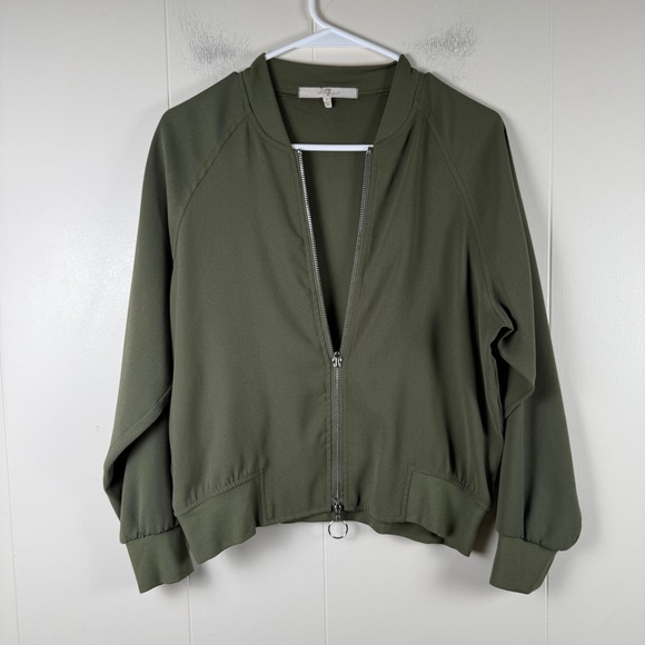 7 For All Mankind Jackets & Blazers - 7 For All Mankind Olive Green Zip Up Bomber Jacket Women's Size‎ S